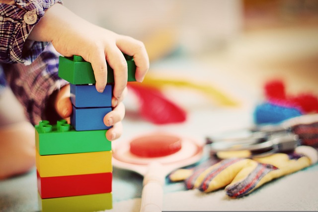 Comment construire une marque forte qui se démarque dans un marché saturé ?