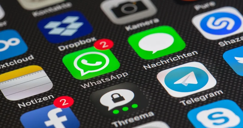 TikTok, Reels, YouTube : la même accroche ne fonctionne pas partout